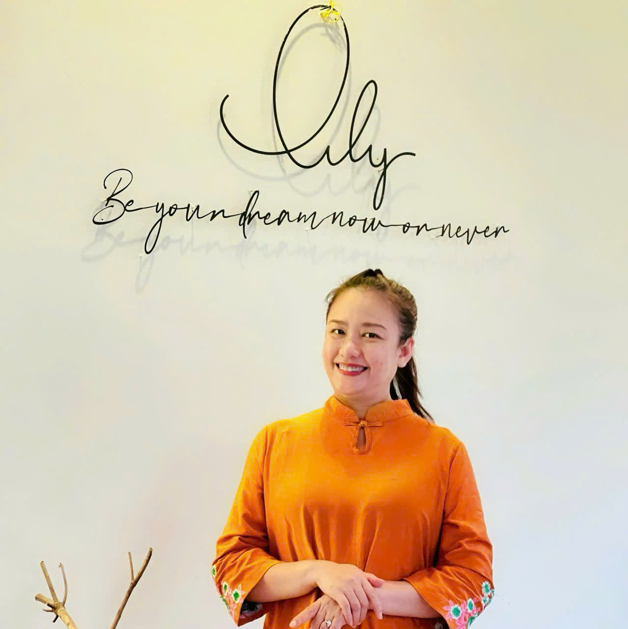 TRẦN NGUYỆT TUYỀN