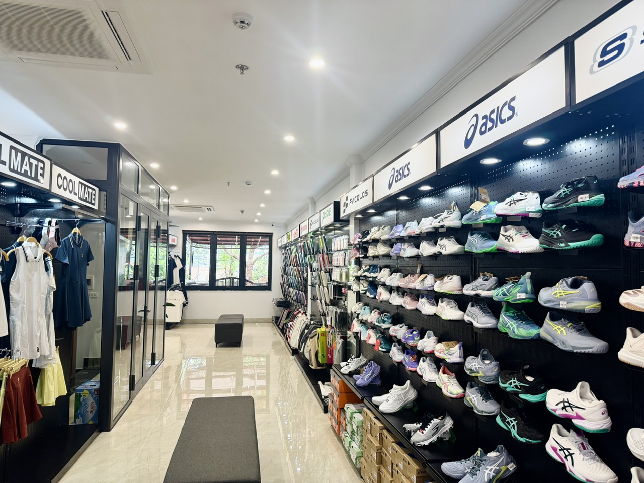 PickOne - Showroom Pickleball chính hãng tại Hà Nội